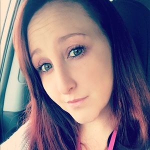 Meet your Posher, Stacie